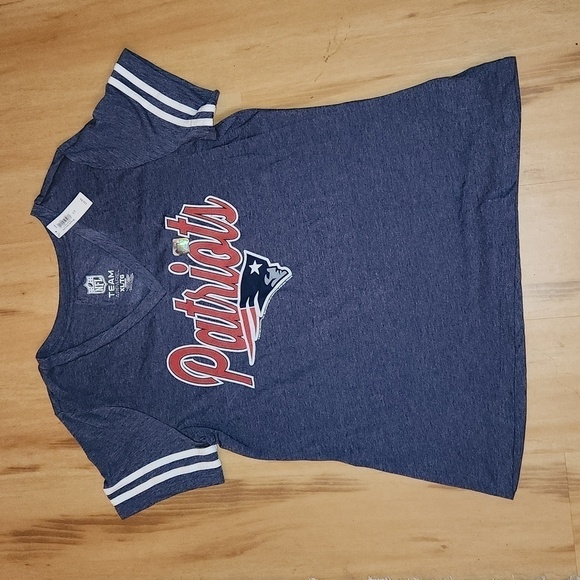 New England Patriots Tee - Picture 1 of 1